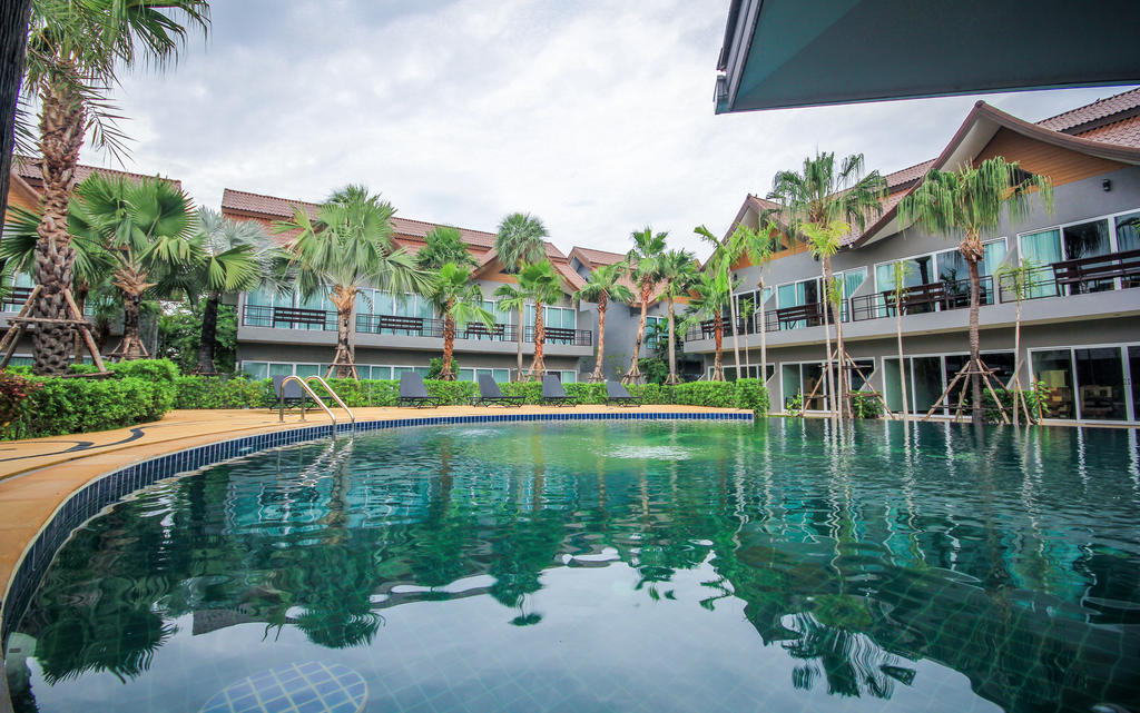 Taman Resort Phitsanulok Exterior foto